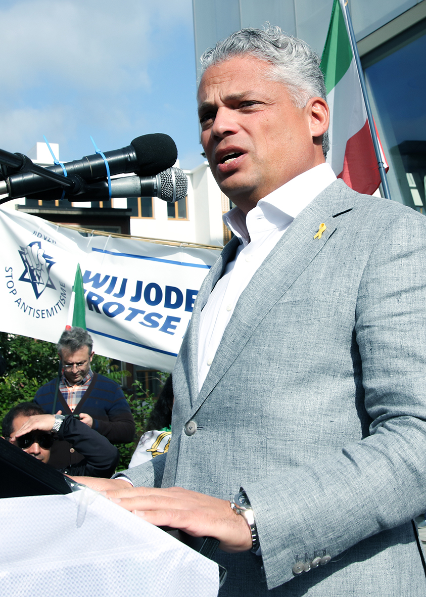 Je bekijkt nu Interview met Ralph Pais op de Nederlandse nieuws site antisemitismenieuws.nl